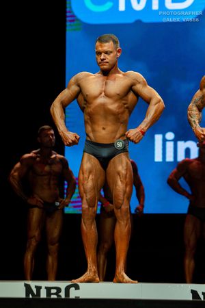 СLASSIC PHYSIQUE НОВИЧКИ